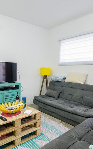 Casa à venda com 81m², 1 quarto e sem vaga Casa à venda com 81m², 1 quarto e sem vagaSala
