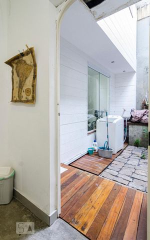 Casa à venda com 81m², 1 quarto e sem vaga Casa à venda com 81m², 1 quarto e sem vagaLavabo
