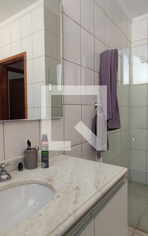 Apartamento à venda com 452m², 5 quartos e 3 vagasBanheiro Suíte 2
