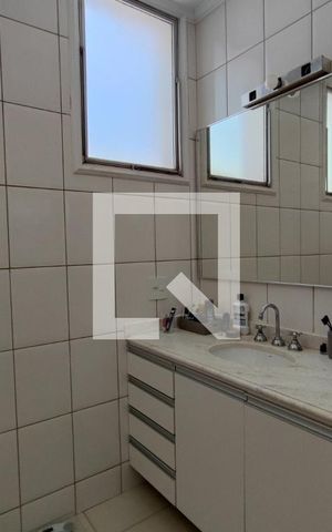 Apartamento à venda com 452m², 5 quartos e 3 vagasBanheiro Suíte 2