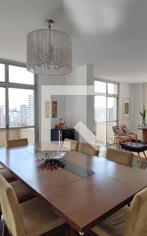 Apartamento à venda com 452m², 5 quartos e 3 vagasSala de Jantar