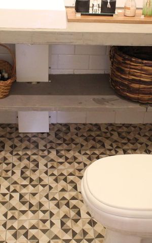 Apartamento à venda com 107m², 2 quartos e 2 vagas Apartamento à venda com 107m², 2 quartos e 2 vagasLavabo