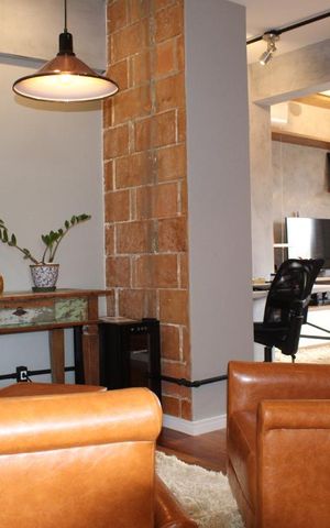 Apartamento à venda com 107m², 2 quartos e 2 vagas Apartamento à venda com 107m², 2 quartos e 2 vagasSala de tv e área de descanso