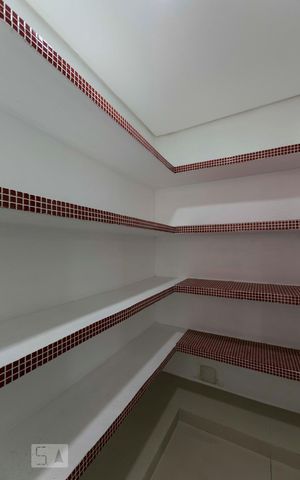 Apartamento à venda com 550m², 4 quartos e 2 vagasCozinha (Despensa)