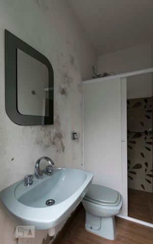 Apartamento à venda com 550m², 4 quartos e 2 vagasFundos (Banheiro 2)
