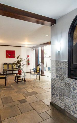Studio para alugar com 30m², 1 quarto e sem vaga Studio para alugar com 30m², 1 quarto e sem vagaHall de Entrada