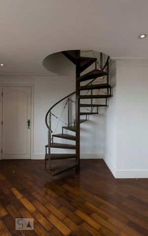 Apartamento à venda com 260m², 4 quartos e 5 vagasSala