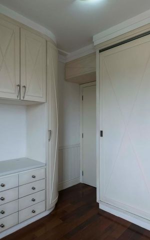 Apartamento à venda com 260m², 4 quartos e 5 vagasQuarto 1