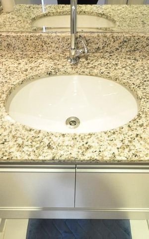 Apartamento à venda com 64m², 2 quartos e 1 vagadetalhe do banheiro suíte