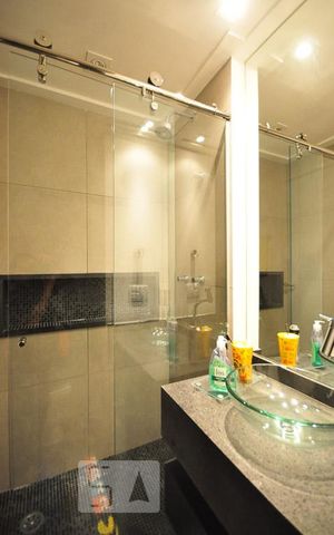 Apartamento à venda com 64m², 2 quartos e 1 vagadetalhe do banheiro