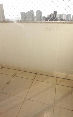 Apartamento à venda com 290m², 4 quartos e 3 vagasVaranda
