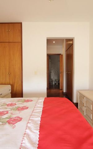 Apartamento à venda com 290m², 4 quartos e 3 vagasSuíte 2