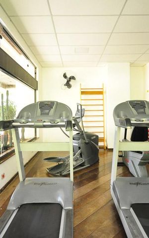 Apartamento à venda com 290m², 4 quartos e 3 vagasAcademia