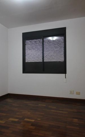 Apartamento à venda com 290m², 4 quartos e 3 vagasSuíte 1