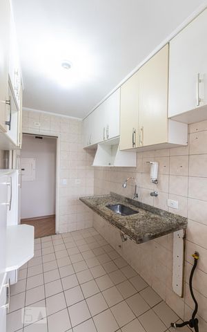 Apartamento à venda com 58m², 2 quartos e 1 vagaCozinha