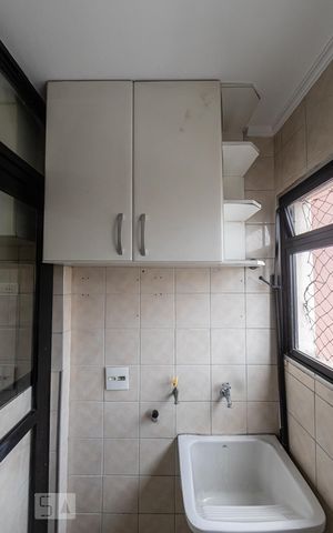 Apartamento à venda com 58m², 2 quartos e 1 vagaÁrea de Serviço