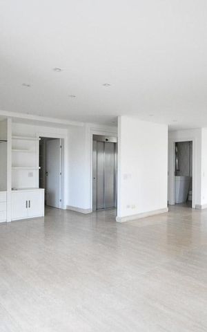 Apartamento para alugar com 211m², 3 quartos e 4 vagassala
