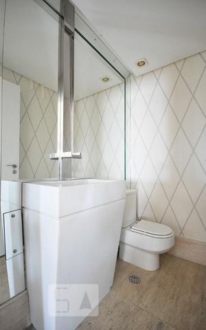 Apartamento para alugar com 211m², 3 quartos e 4 vagaslavabo