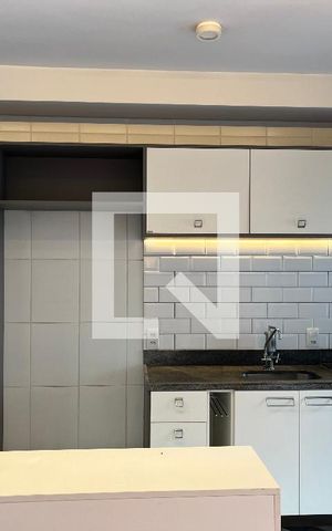 Apartamento à venda com 33m², 1 quarto e sem vaga Apartamento à venda com 33m², 1 quarto e sem vagaSala