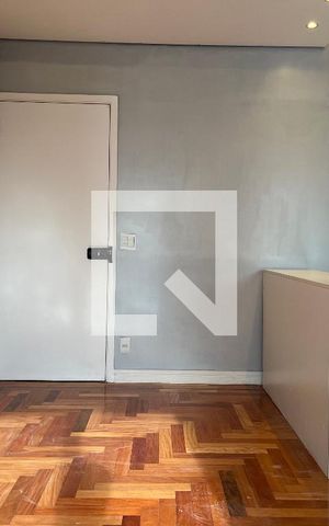 Apartamento à venda com 33m², 1 quarto e sem vaga Apartamento à venda com 33m², 1 quarto e sem vagaSala