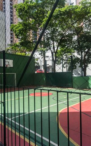 Apartamento para alugar com 110m², 4 quartos e 1 vagaQuadra