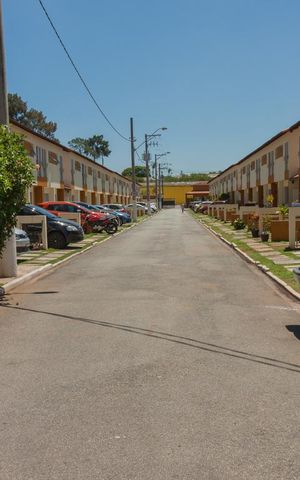 Casa de condomínio para alugar com 70m², 2 quartos e 1 vagaRua de entrada