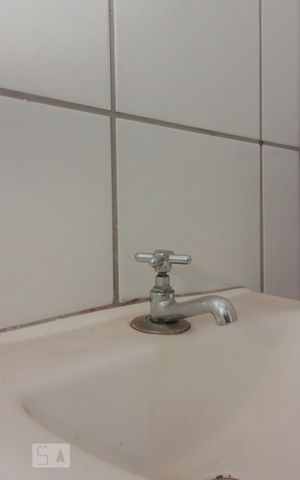 Casa de condomínio para alugar com 70m², 2 quartos e 1 vagaBanheiro de serviço