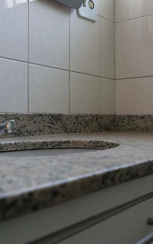 Apartamento para alugar com 85m², 3 quartos e 2 vagasBanheiro (Torneira)