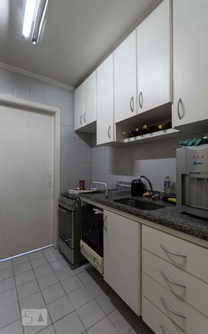 Apartamento à venda com 60m², 2 quartos e 1 vagaCozinha