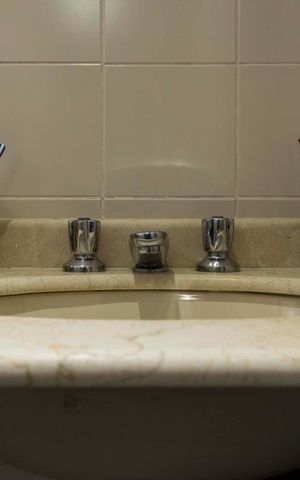 Apartamento à venda com 60m², 2 quartos e 1 vagaQuarto 2 - Suíte/ Banheiro (Torneira)
