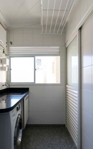 Apartamento à venda com 115m², 3 quartos e 2 vagasLavanderia