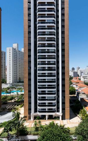 Apartamento à venda com 115m², 3 quartos e 2 vagasVista
