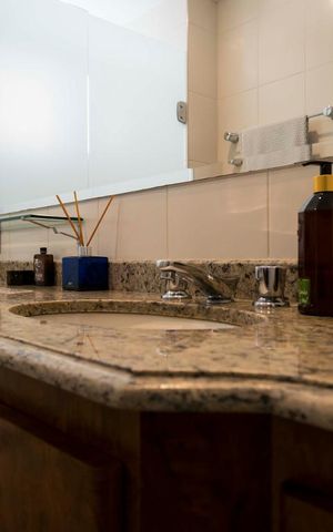 Apartamento à venda com 115m², 3 quartos e 2 vagasBanheiro social (Torneira)