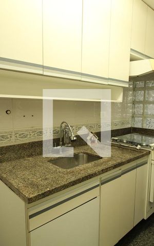 Apartamento à venda com 58m², 2 quartos e 1 vagaCozinha