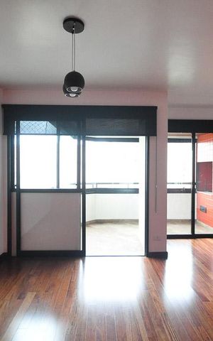 Apartamento para alugar com 98m², 3 quartos e 2 vagassala