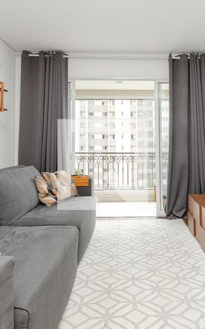 Apartamento à venda com 99m², 3 quartos e 2 vagas Apartamento à venda com 99m², 3 quartos e 2 vagasSala