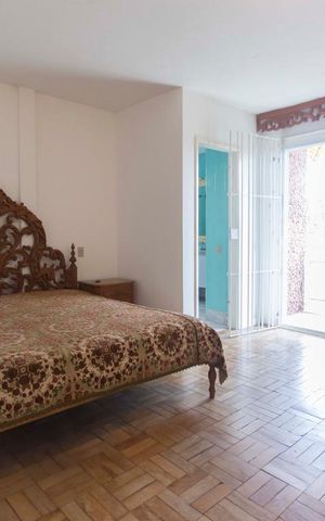 Casa à venda com 280m², 4 quartos e 2 vagasSuíte