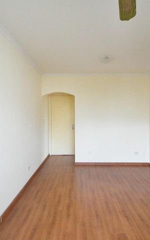 Apartamento para alugar com 72m², 2 quartos e 2 vagassala