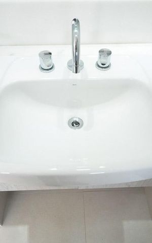 Apartamento para alugar com 47m², 1 quarto e 1 vagadetalhe do banheiro