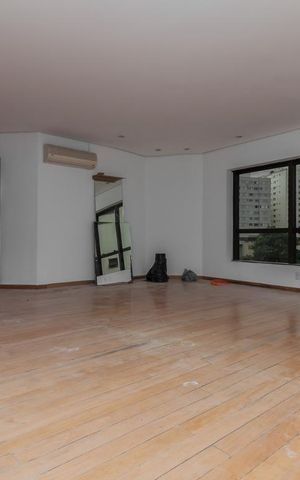 Apartamento à venda com 350m², 4 quartos e 4 vagasSala