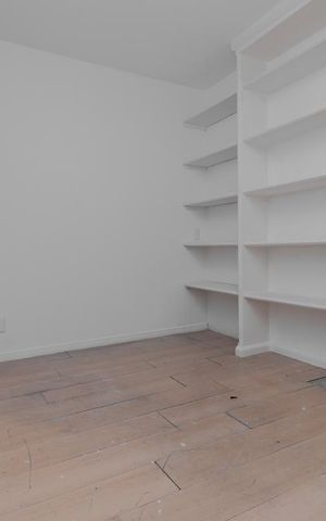 Apartamento à venda com 350m², 4 quartos e 4 vagasQuarto 4