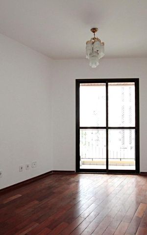Apartamento à venda com 68m², 2 quartos e 1 vaga Apartamento à venda com 68m², 2 quartos e 1 vagaSala