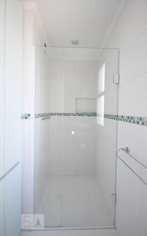 Apartamento à venda com 106m², 2 quartos e 2 vagasdetalhe do banheiro