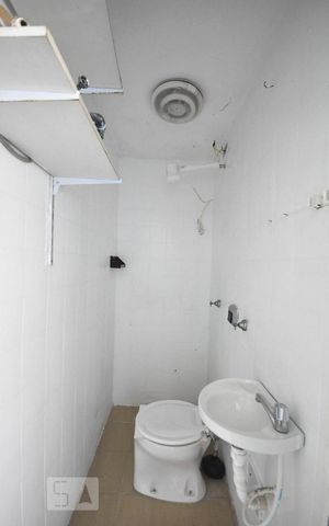 Apartamento à venda com 106m², 2 quartos e 2 vagasbanheiro de serviço