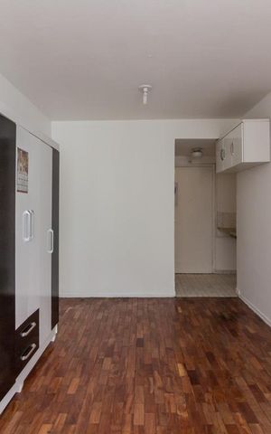 Studio à venda com 28m², 1 quarto e sem vaga Studio à venda com 28m², 1 quarto e sem vagaKitnet