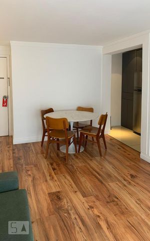 Apartamento para alugar com 50m², 1 quarto e 1 vaga Apartamento para alugar com 50m², 1 quarto e 1 vagaSala
