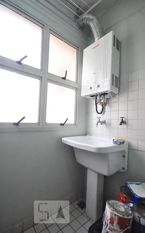 Apartamento à venda com 74m², 2 quartos e 1 vagaárea de serviço