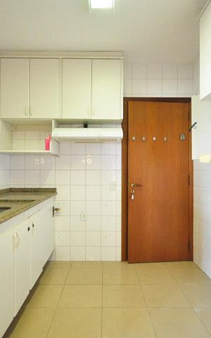Apartamento para alugar com 141m², 3 quartos e 3 vagascozinha
