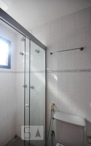 Apartamento para alugar com 141m², 3 quartos e 3 vagasdetalhe do banheiro suíte 1
