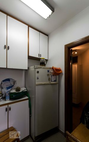 Apartamento à venda com 165m², 3 quartos e 3 vagasQuarto de serviço